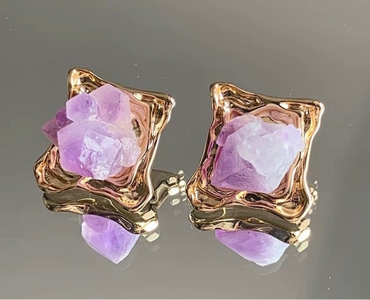 Calm & Spirit Protector Stone : Amethyst Stud Earrings Gold-Plated Silver